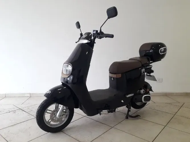 VENDO AUTOPROPELIDO ELÉTRICO SODU A3 1000W (2025)