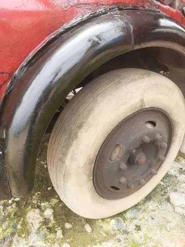 Caçamba tribus