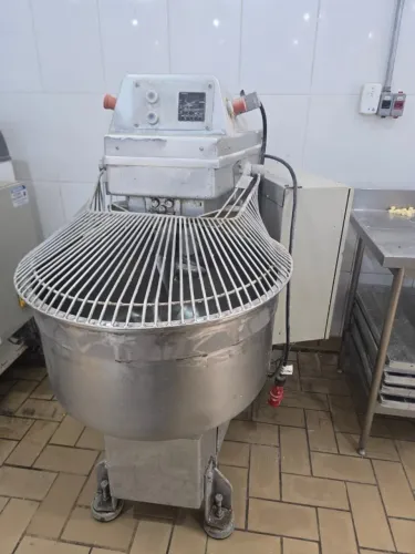 Masseira Espiral Pratica 80 kilos de massa 380V