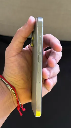 IPHONE 16 PRO