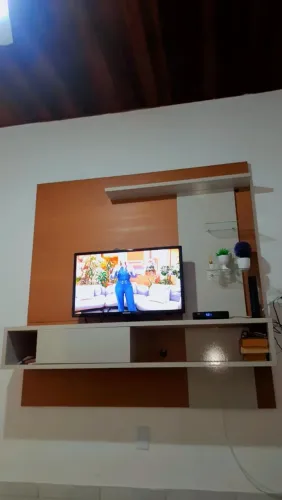 Painel de TV suspenso NOVO