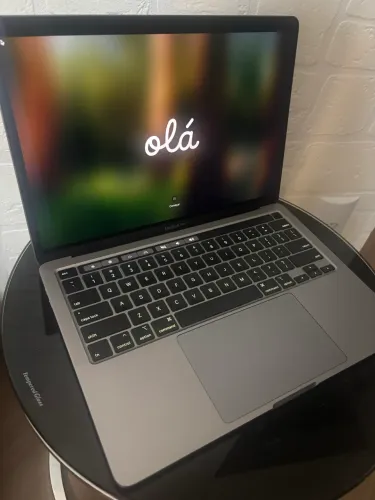 MacBook Pro 2020 8Gb 13?