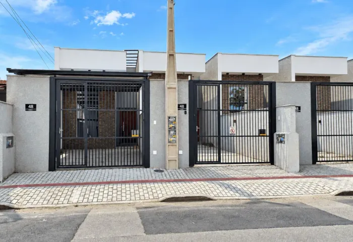 CASA GEMINADA no COMASA com 2 quartos para LOCAÇÃO, 69 m²