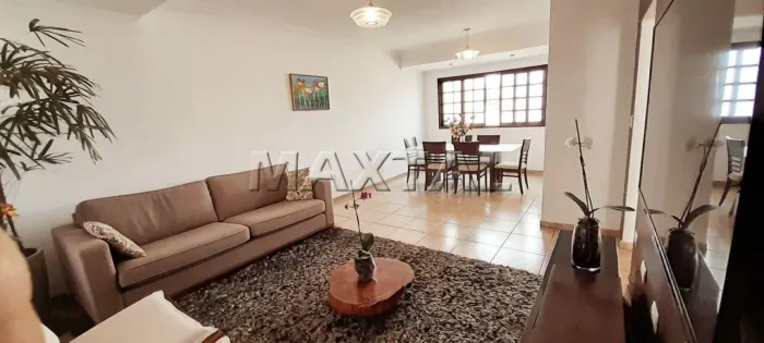 Sobrado Tremembé, 2 dormitórios, churrasqueira, espaço para academia ou salão de festas e 
