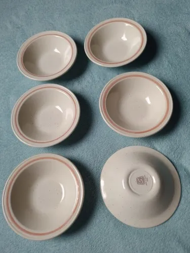 Jogo com 6 bowls de porcelana - Porto Ferreira