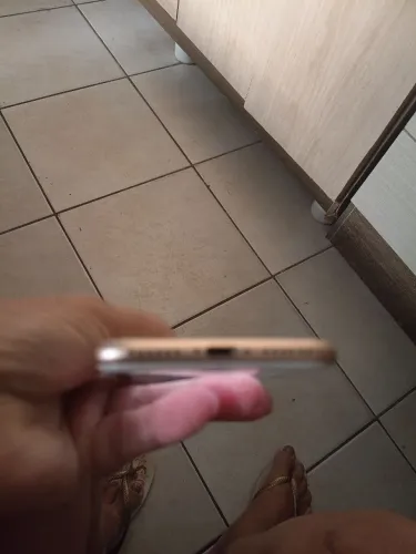 iPhone 8 