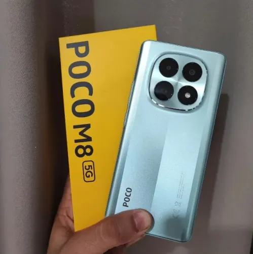 Poco M8 5G NFC 8ram 512gb verde