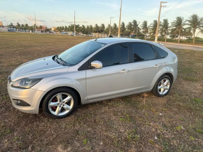 Ford Focus 1.6 S/se/se Plus Flex 8v/16v 5P 2011