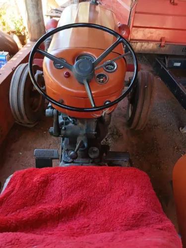 Trator Massey Ferguson 65X