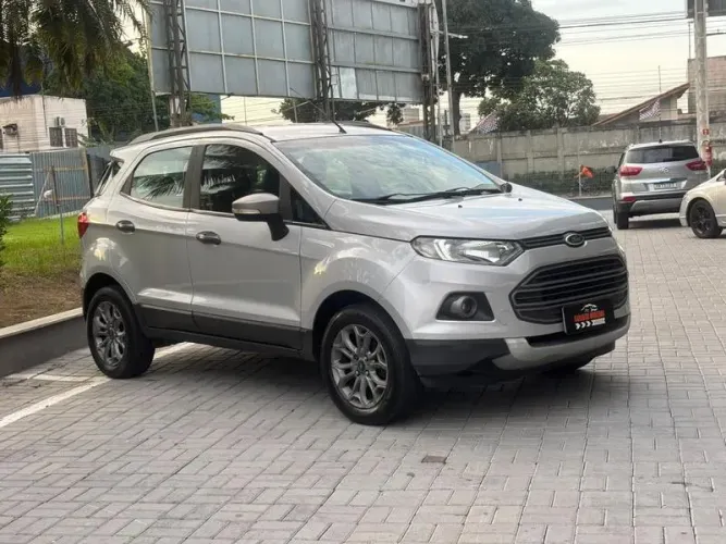 Ford Ecosport Freestyle 1.6 16V Flex 5P 2013