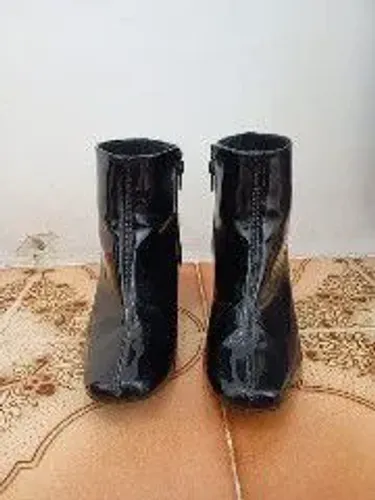 BOTAS FEMININAS PRETOS