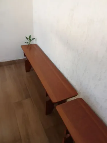 Vendo 2 bancos de ardósia rústico 1,45 juntos ou separados 150 reais cada um.cm