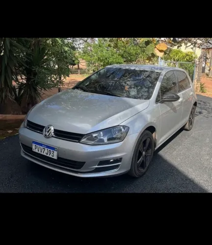 Volkswagen Golf Comfortline 1.4 TSI 140cv Aut. 2015