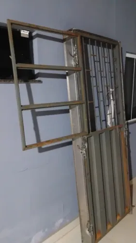 Porta reforçada chapa 18