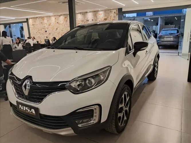 Renault Captur Bose 1.6 CVT 2021