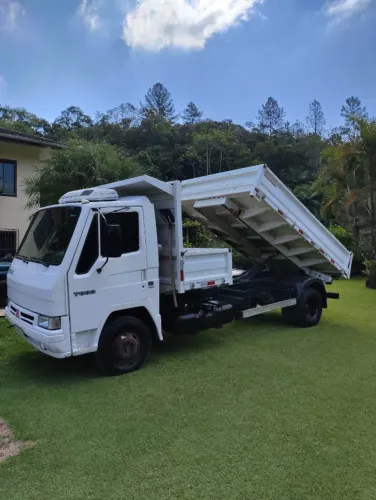 Caminhão Basculate Agrale 7000 Revisado - Motor feito e peças novas - Pronto pra trabalhar