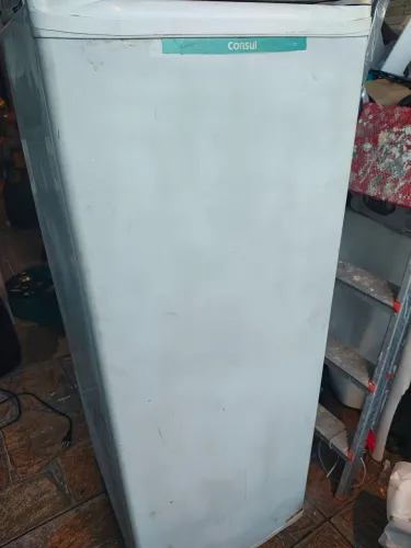 Freezer Vertical Consul 127V ? Espaço Extra p/ Carnes e bebidas.
