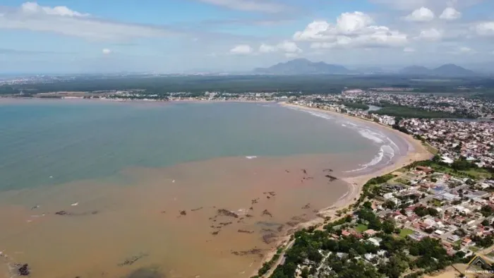 Imóvel para venda tem 324 metros quadrados em Praia Grande - Fundão - ES