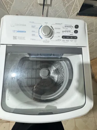 Máquina de lavar nova