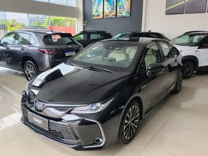 Toyota Corolla Altis Prem. Hybrid 1.8 Flex AUT 2024