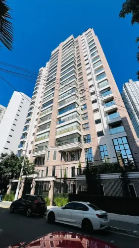 Cobertura à venda no Jardim Anália Franco com 314 m² com 4 suites, espaço gourmet, piscina
