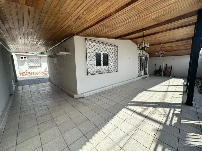 Parque Dez com 3 Quartos | Via Pública | De 450 mil Por 400 mil a Vista | Com Registro | L