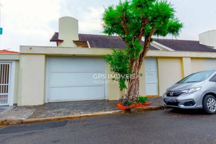 Casa com 03 Quartos, sendo 01 Suíte à venda no condomínio Vila Suíça em Indaiatuba/SP.