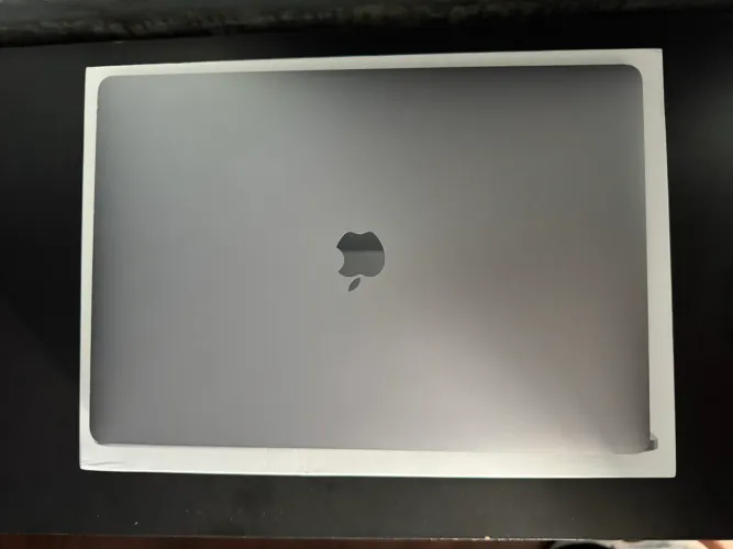 MacBook 16? pro 1T de memória completo 