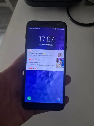 Celular galaxy j6
