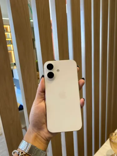 iPhone 16 128gb