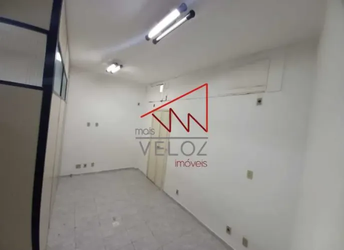 Sala : / Comercial / Glória