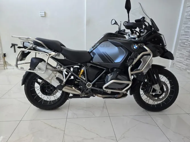 Bmw GS1250 triple black adventure
