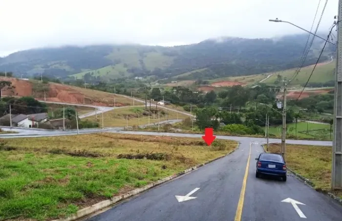 LOTE PLANO À VENDA NO JARDIM EUROPA - CAMANDUCAIA/MG