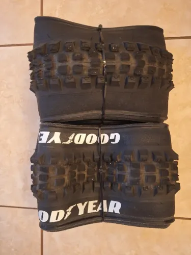 Pneu Goodyear Wrangler MTF ElectricDrive 29"x2.40/2.6 Tubeless