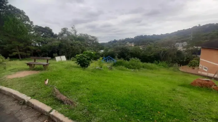 Terreno à venda em Jandira, Jardim do Golf I, com 956 m², Nova Higienópolis