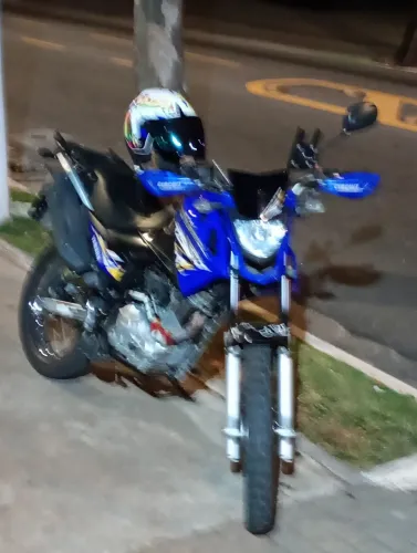 Moto XTZ crosser 