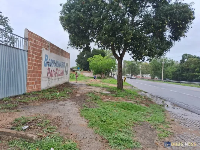 Terreno à Venda, 300m² - Travessão, Campos dos Goytacazes, RJ