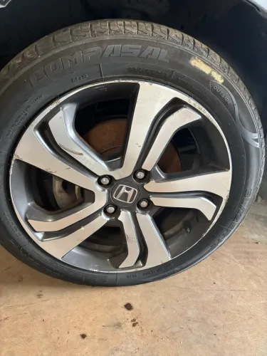 Roda com pneu aro 16 do Honda City e Fit original