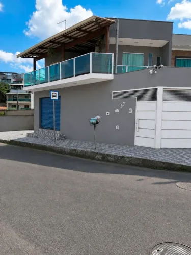 Casa geminada com loja(direto com dono)