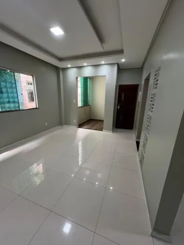 Alugo apartamento condomínio costa fortuna com 3/4 quartos sendo 1 suíte