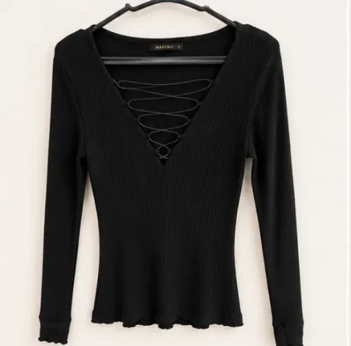 Blusa Makenji tamanho M