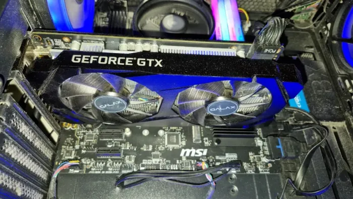 Vendo Placa de Vídeo GTX1660 Super