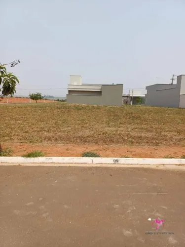 Terreno à venda, 250 m² por R$ 180.000,00 - Parque Residencial Santa Helena - Leme/SP