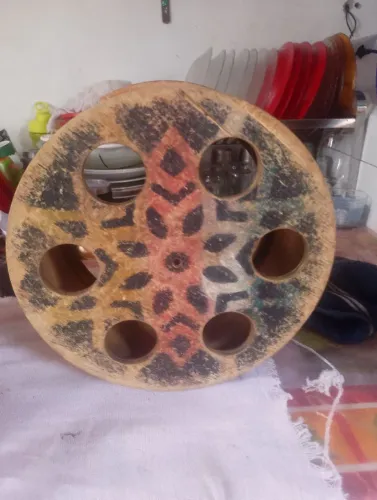 Vendo essa carretilha de pipa que está quebrado só uma parte na lateral 