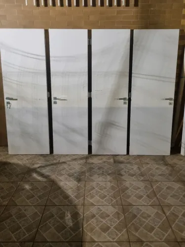 Portas de madeira