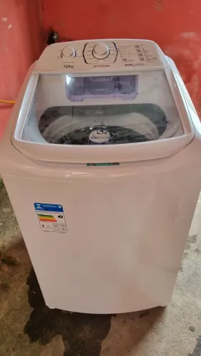 Máquina de Lavar Electrolux 12kg Branca Turbo