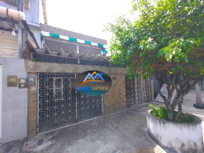 Casa para Locação em Recife, Santo Amaro, 2 dormitórios, 1 banheiro, 1 vaga