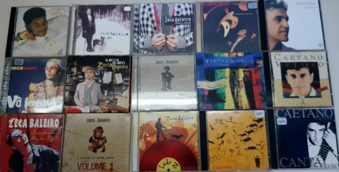 Coleção de CD's de vários ícones da MPB
