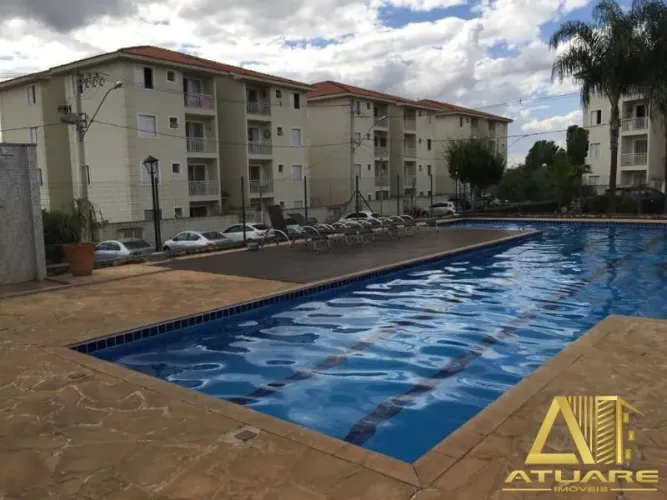 VENDA | Apartamento com ótimo acabamento em condomínio fechado!