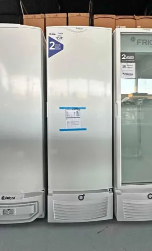 Freezer vertical 569L Tripla ação Fricon